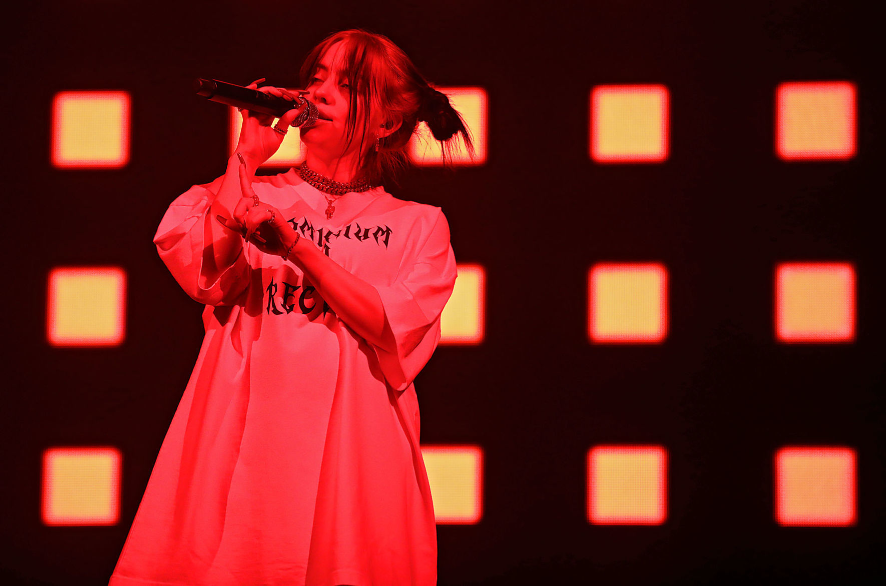 BILLIE EILISH